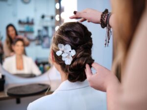 The Ultimate Guide to Bridal Hair Pins: Elegance in Every Strand