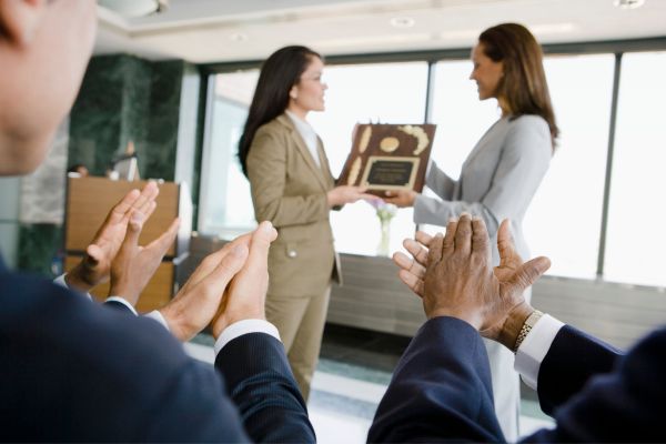 what to wear to an award ceremony