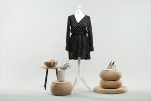 Minimalism in Fashion: Origins and Iconic Moments