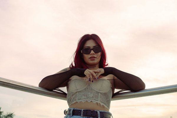 corset top styling guide