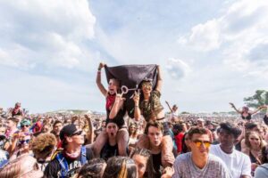 What to Wear to a Music Festival (Comfort First, Style Second)